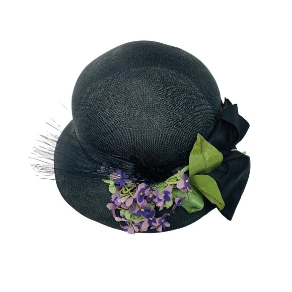 Vintage 1940s Purple Flower Hat Black Straw Cloche Macy\'s New York main image 9